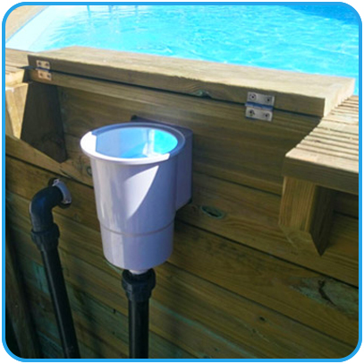 Manutenzione semplice skimmer piscina in legno