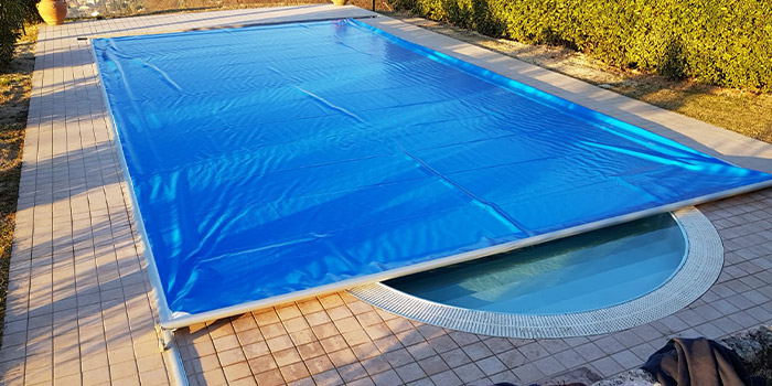 Copertura di Sicurezza per piscina Polartex 4 SEASONS MIDDLETRACK automatica